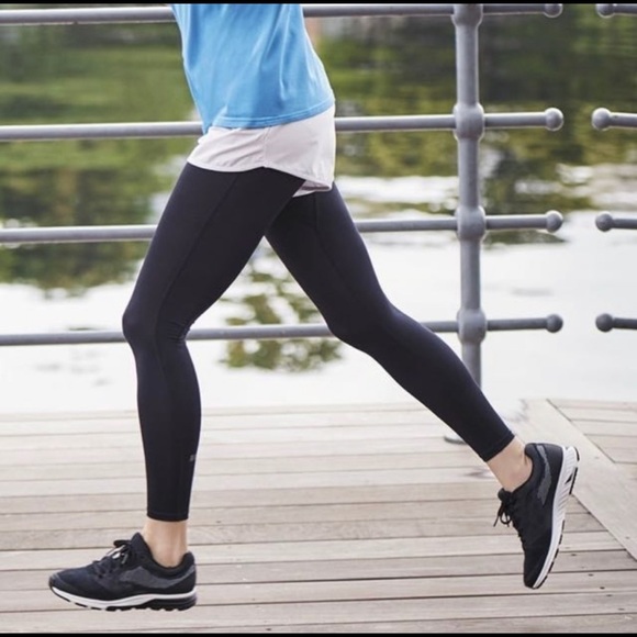 Uniqlo Pants - Uniqlo Airism Support Tights XS